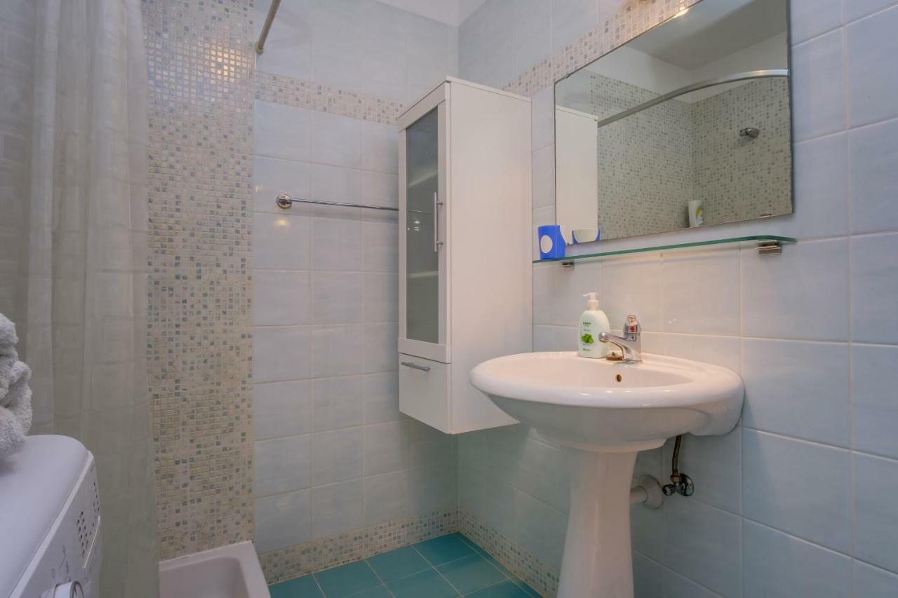 Apartman Natasa マリ・ロシニュ エクステリア 写真